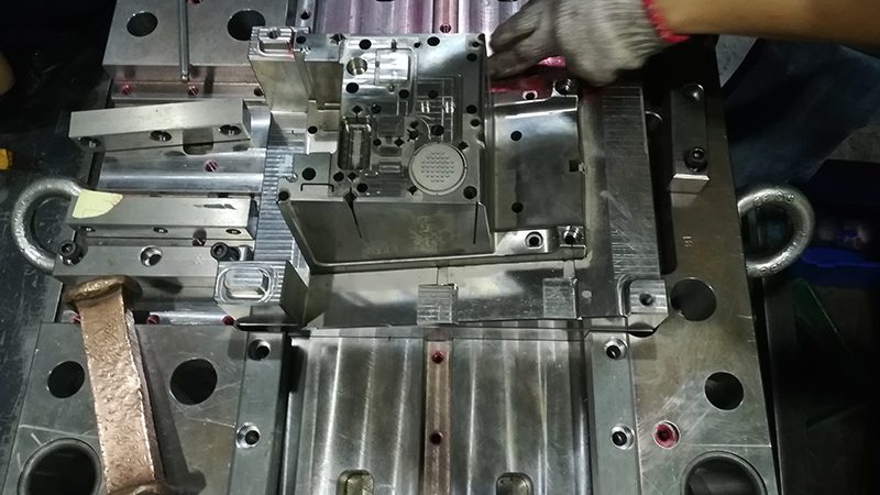 东莞模具钢零售报价波动背后，H13钢价到底被什么左右
