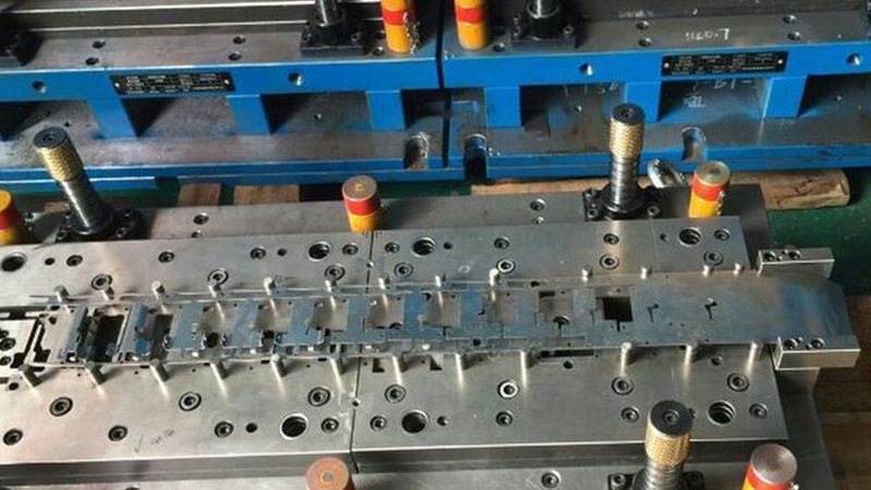 包胶模具，便宜不等于差？揭秘其性价比的秘密**